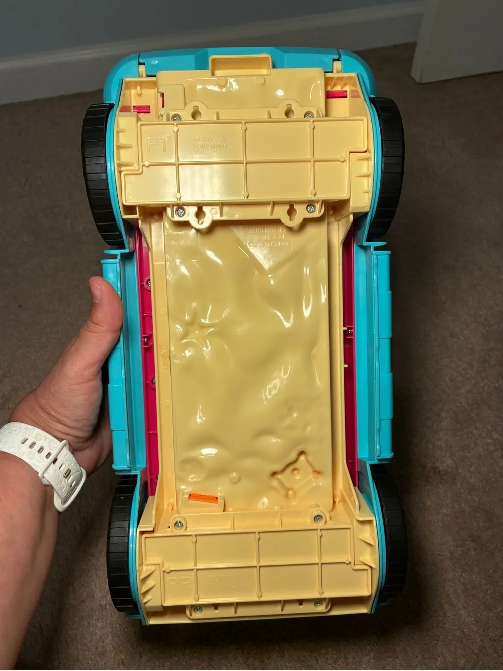 Barbie Ultimate Puppy Mobile~Fold Out Playset~ Van Vehicle, Car, SUV, Pet Camper